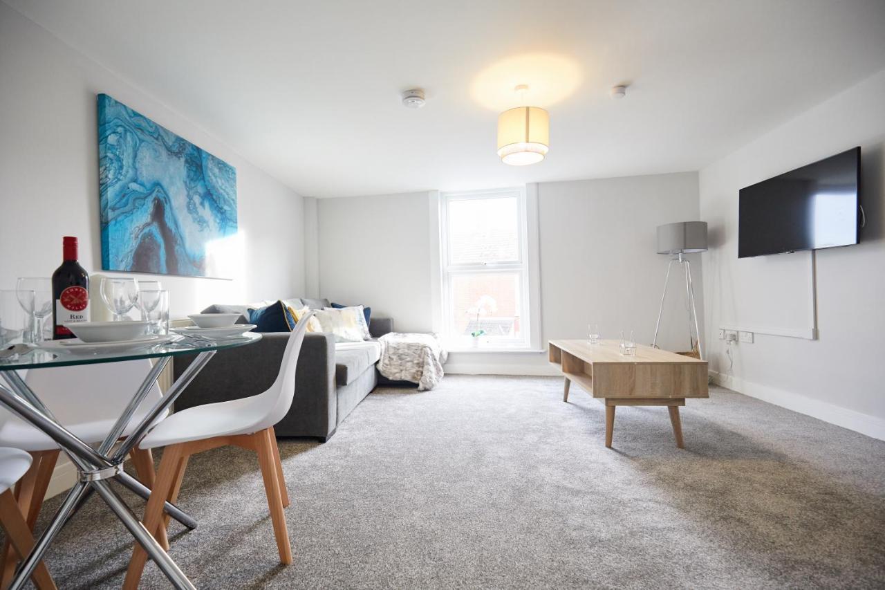Homely - Great Yarmouth Beach Apartments エクステリア 写真